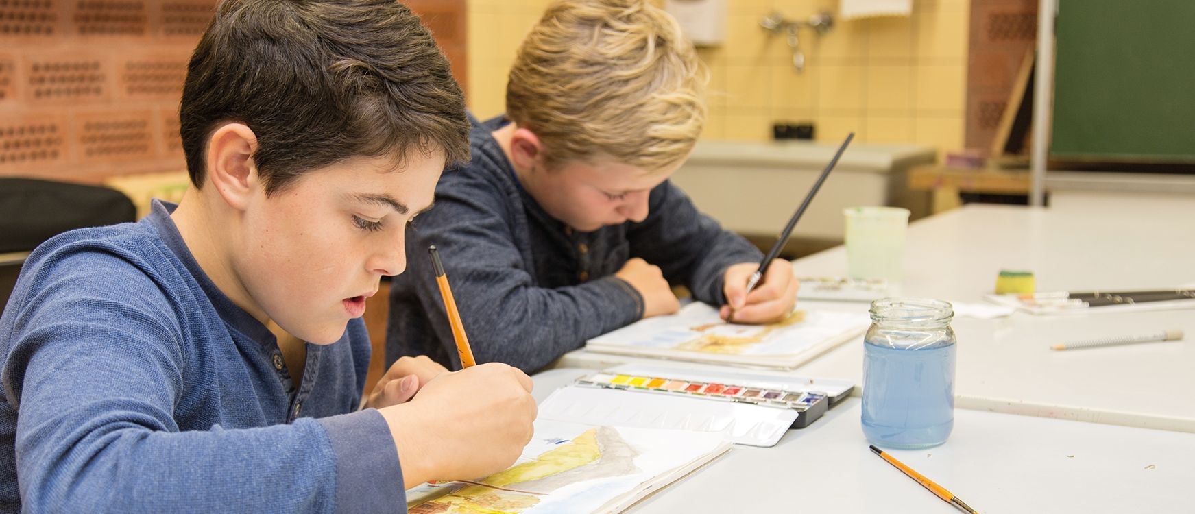 Entdecke den Künstler in Dir: Kunst für Kinder und Jugendliche